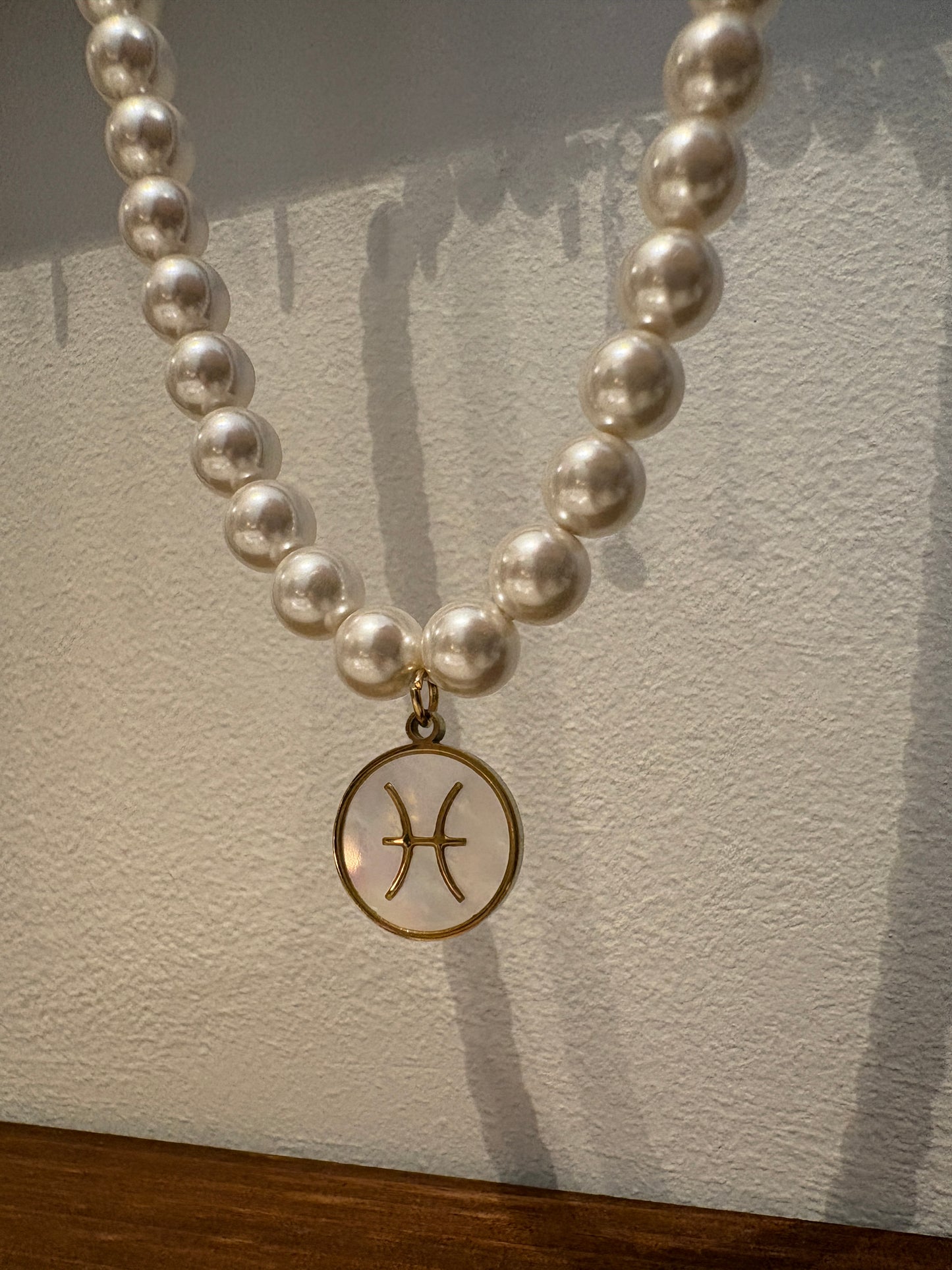 Zodiac Sign 18K Gold Plated Necklace Pisces Vissen Beads Pearls