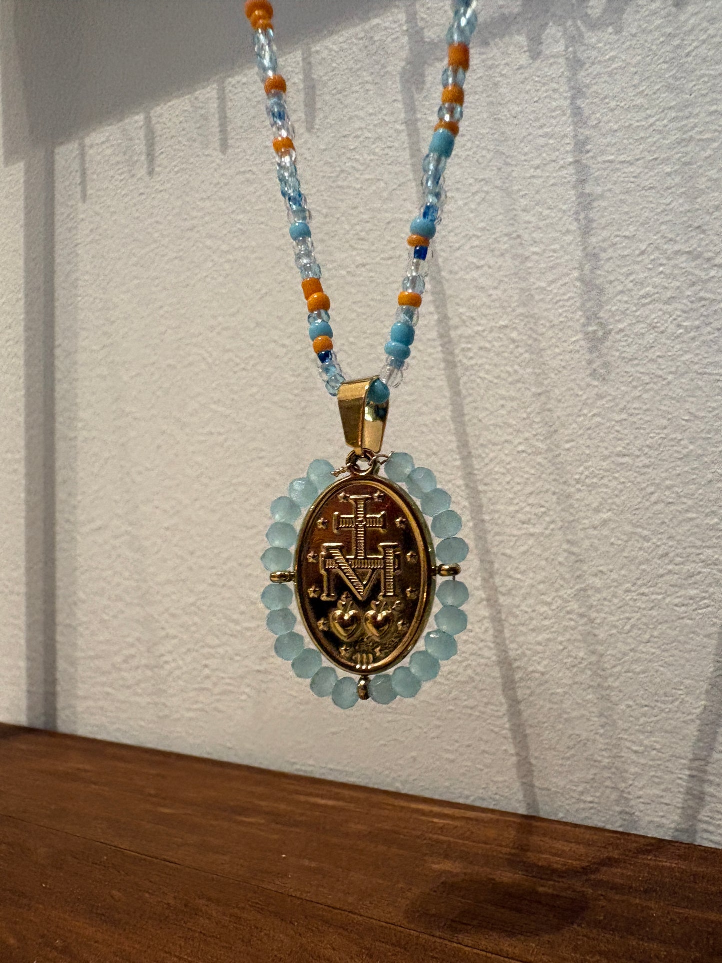 Light Blue Holy Mary Necklace Small Beads - Stainless steel