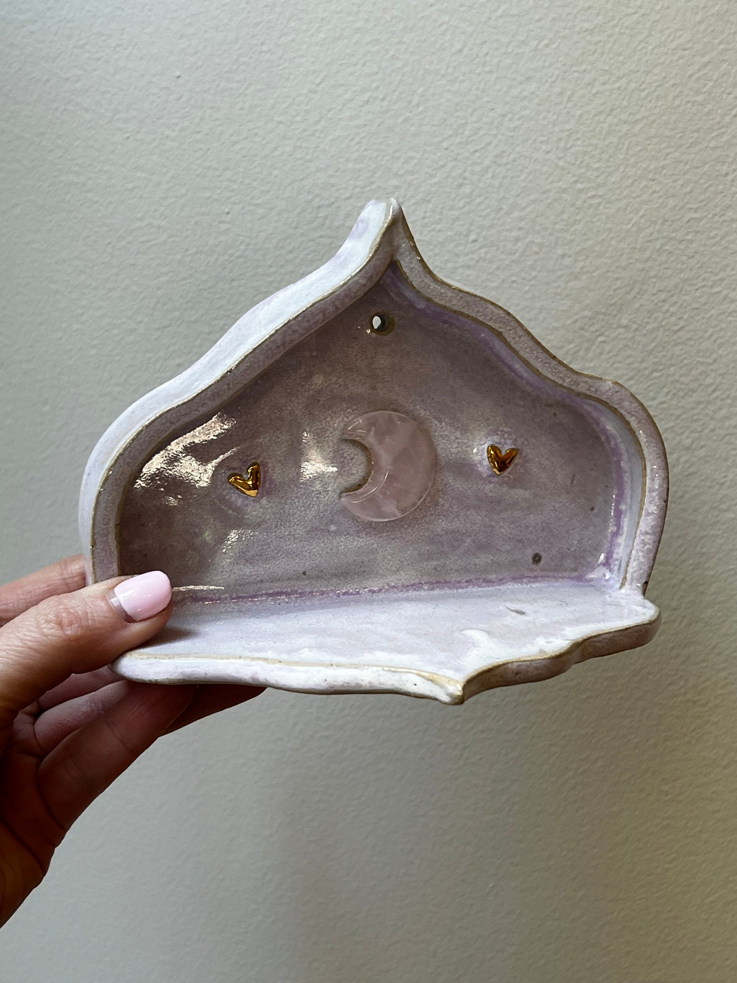 Handmade altar - 24K Gold Heart and Rose Quartz Moon - Studio Avalon Bohème