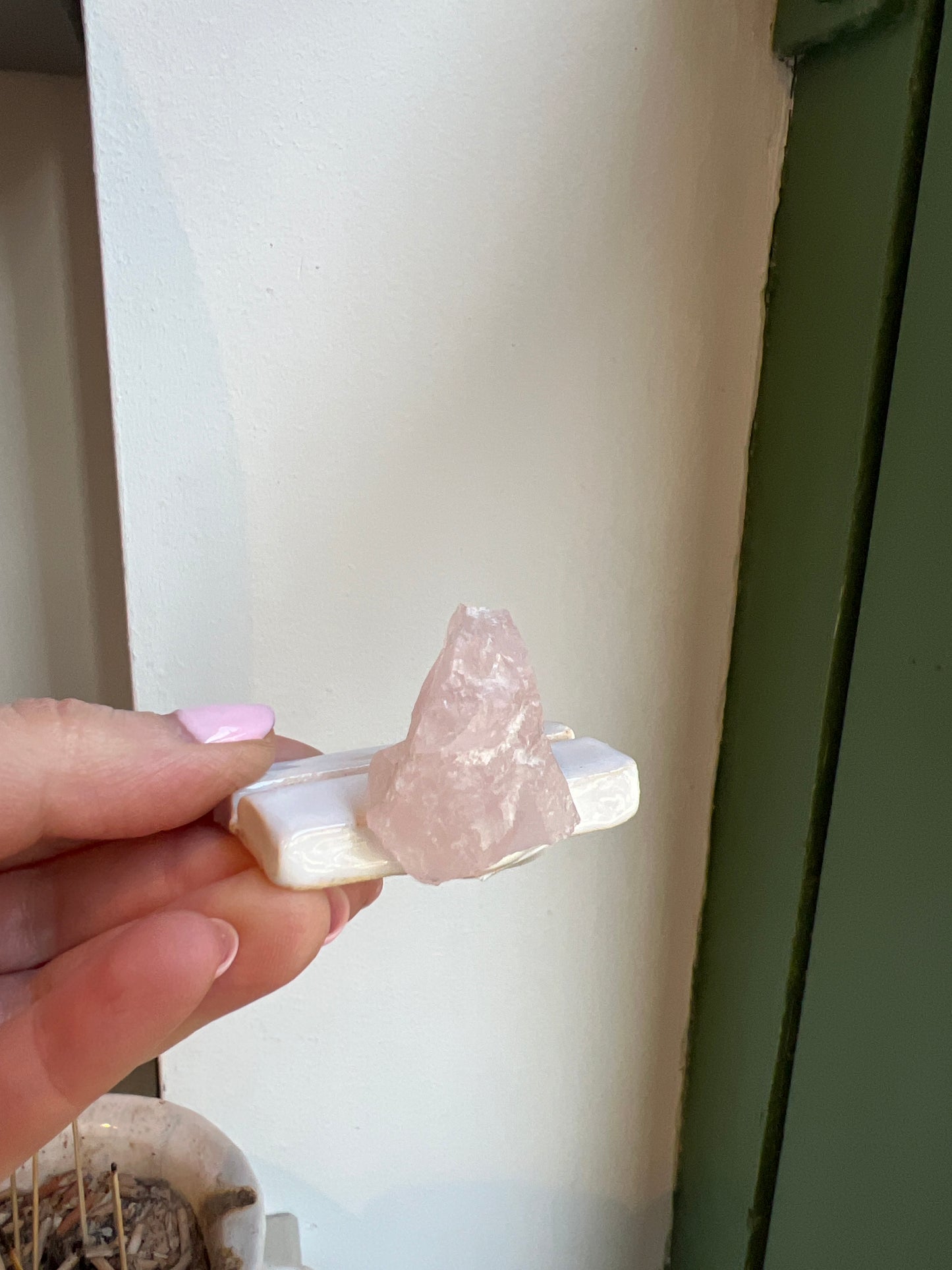 Handmade ceramic cardholder - Rosequartz - Studio Avalon Boheme