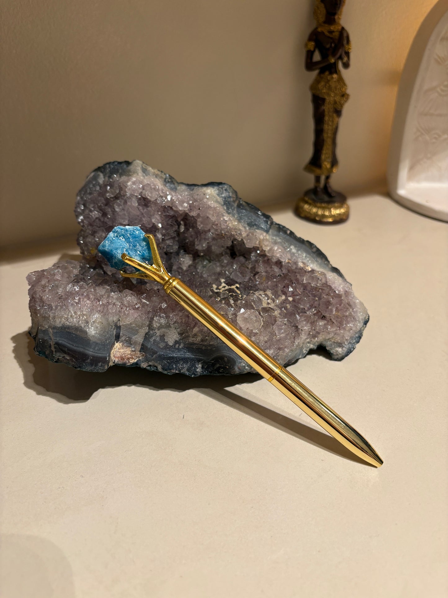 Abdolito Crystal Pen Throat and Third Eye Chakra