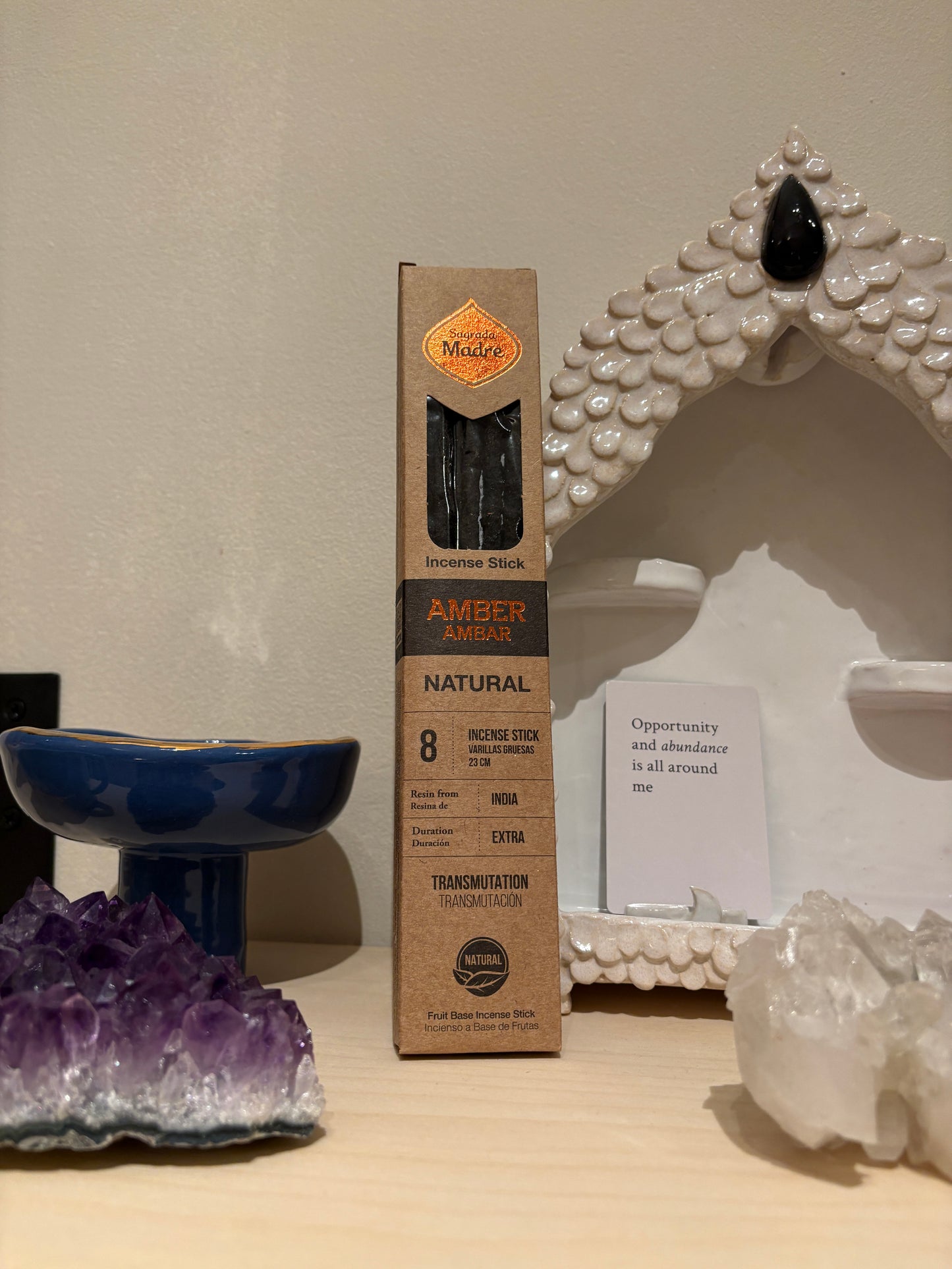 INCENSE Sagrada Madre Natural Amber 30 gr