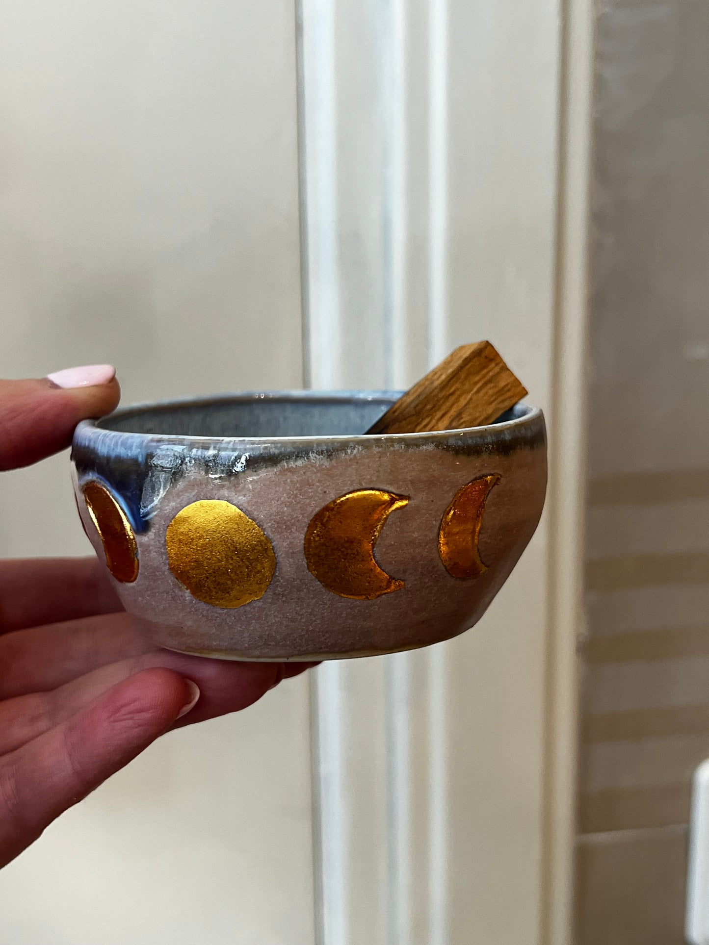 Handmade ceramic smudge bowl- Moon Phase - Studio Avalon Boheme