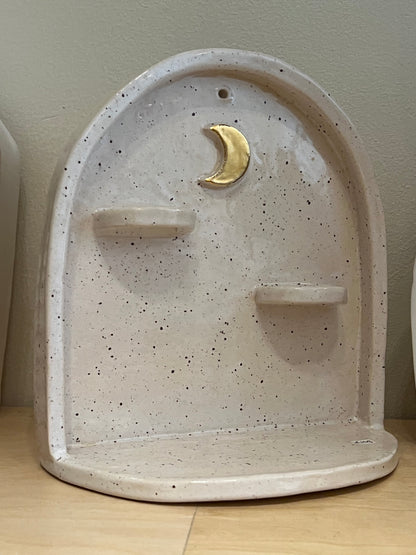 HANDMADE BEIGE & SPECKLED CERAMIC ALTAR WITH GOLDEN MOON Studio Avalon Bohème