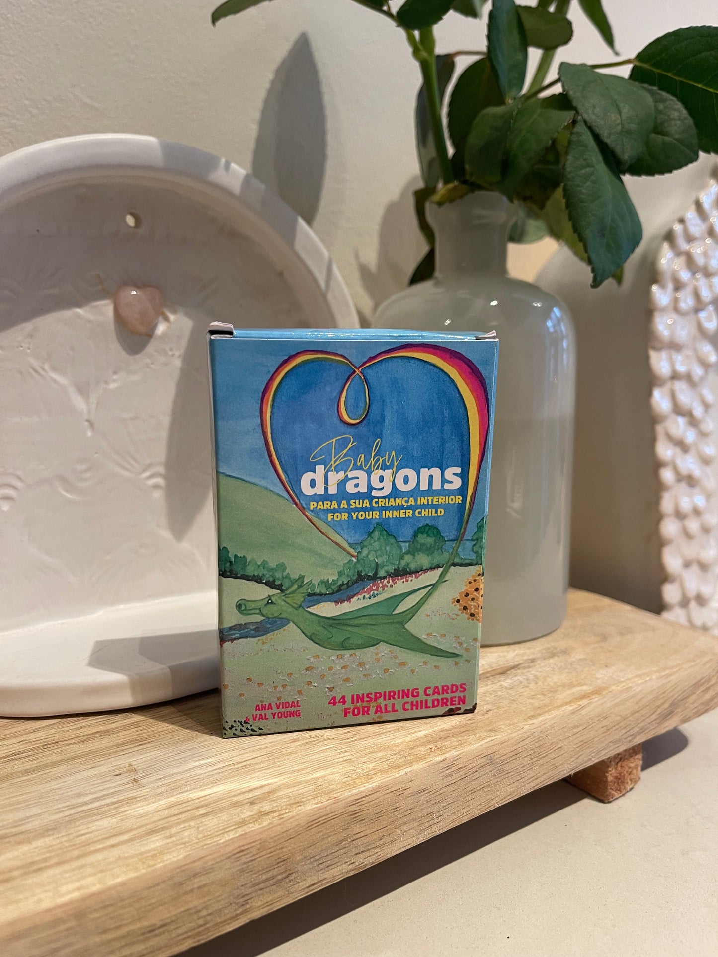 Baby Dragons Oracle Cards for your Inner Child Para A Sua Crianca Interior
