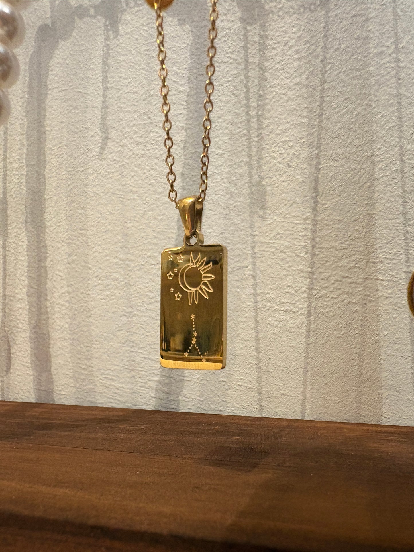 Zodiac Sign 18K Gold Plated Necklace Cancer Kreeft