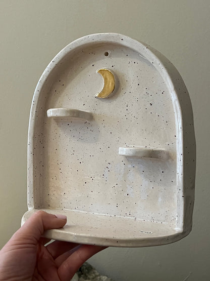 HANDMADE BEIGE & SPECKLED CERAMIC ALTAR WITH GOLDEN MOON Studio Avalon Bohème