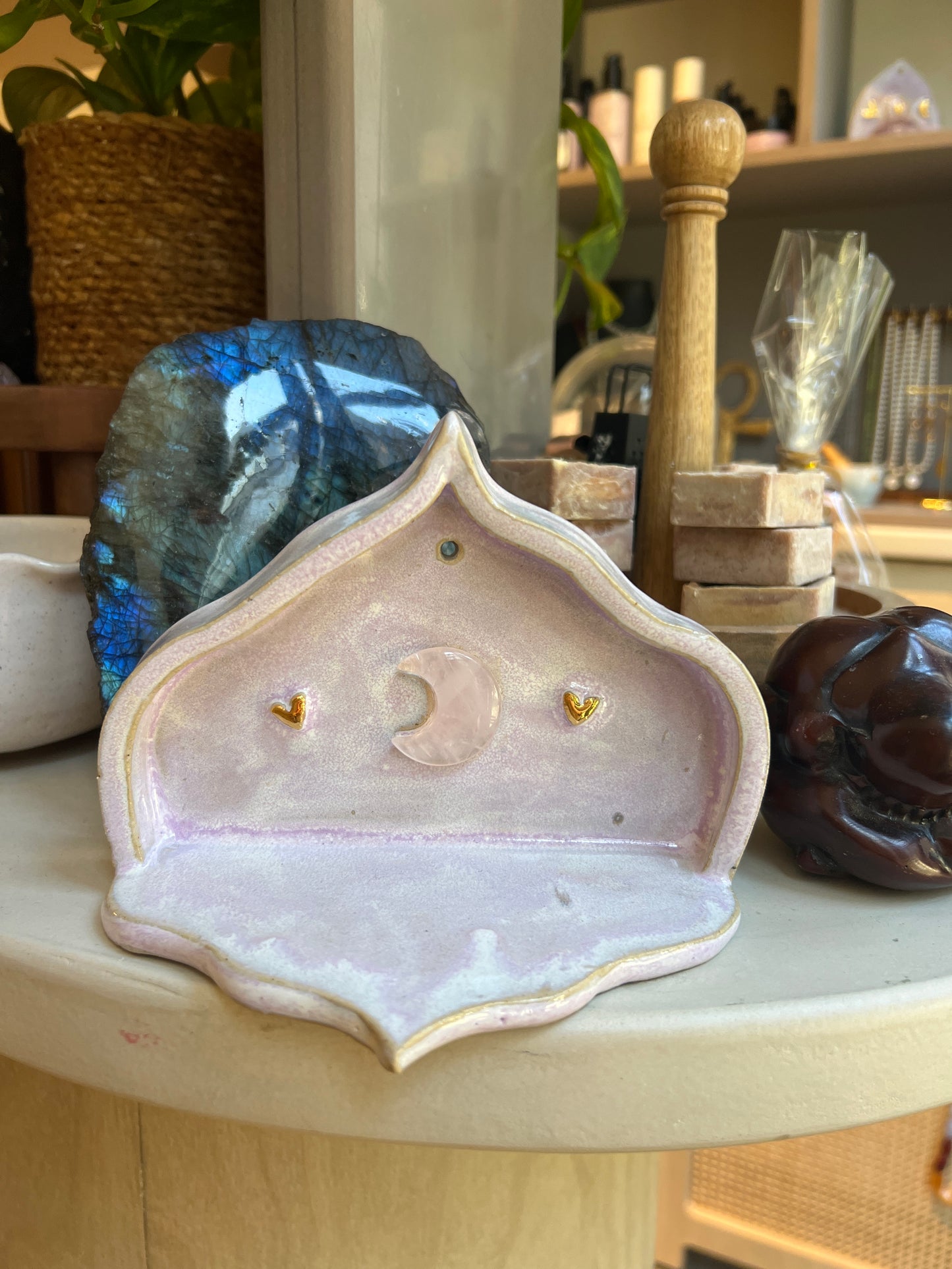 Handmade altar - 24K Gold Heart and Rose Quartz Moon - Studio Avalon Bohème
