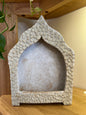 MINIMALIST BEIGE CERAMIC ALTAR – HOME-SHAPED WITH SUBTLE STAMPED DETAILS